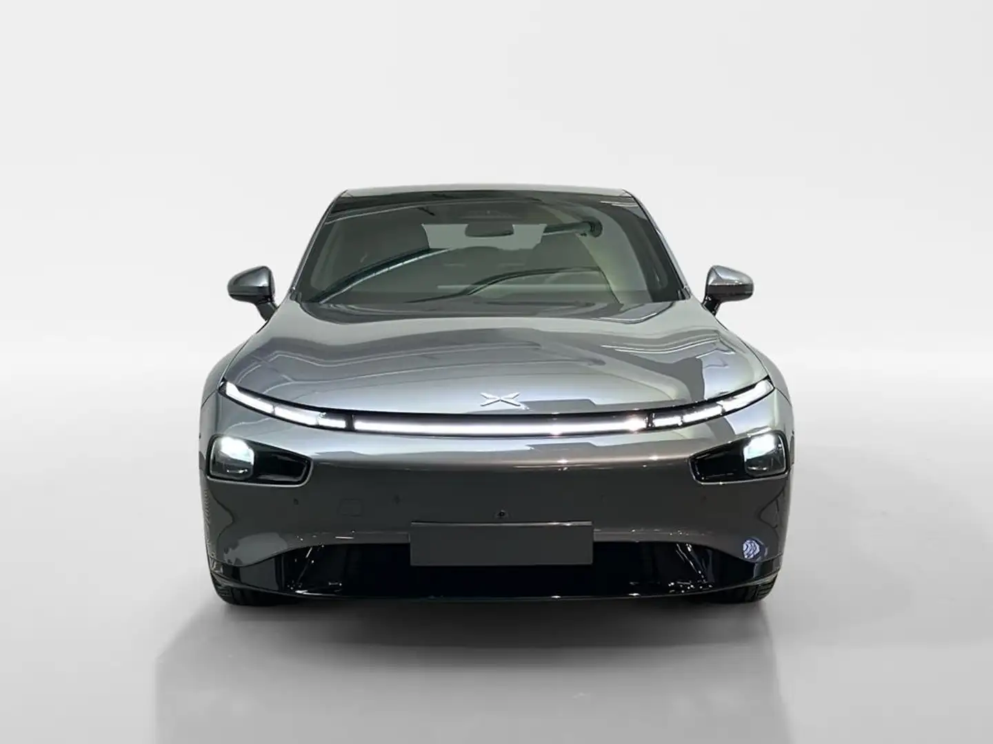 Xpeng P7 Gris - 2