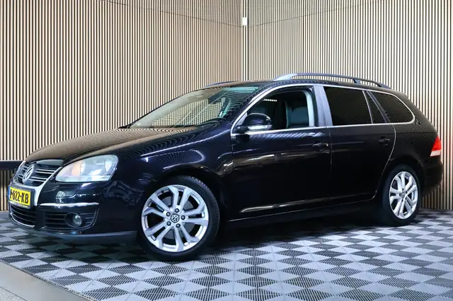 Volkswagen Golf view 11