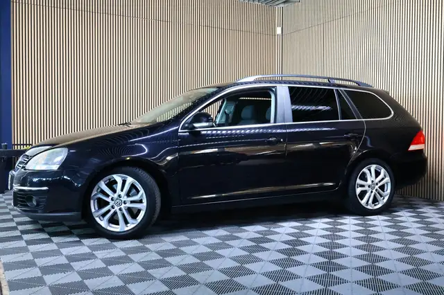 Volkswagen Golf view 10