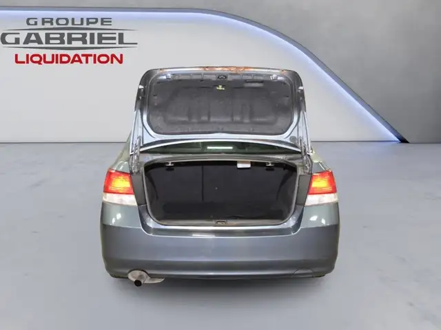 Subaru Legacy 2013 — photo 7