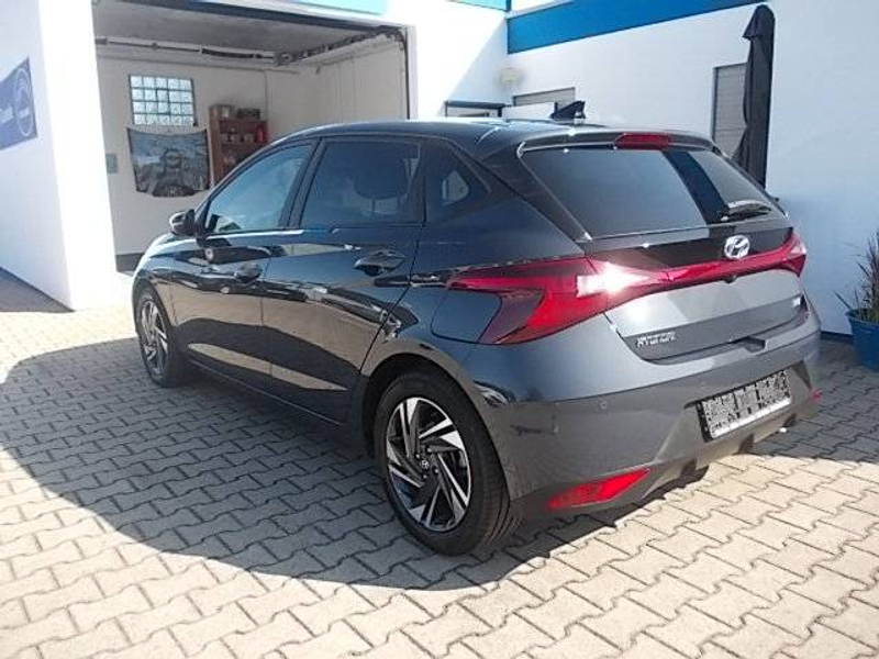 Hyundai i20 Connect & Go, 1. Hd, Bose Sound, Kamera, 2XUSB, Klimaautomatik, Lenkradheizung, 16" Alufelgen — photo 6