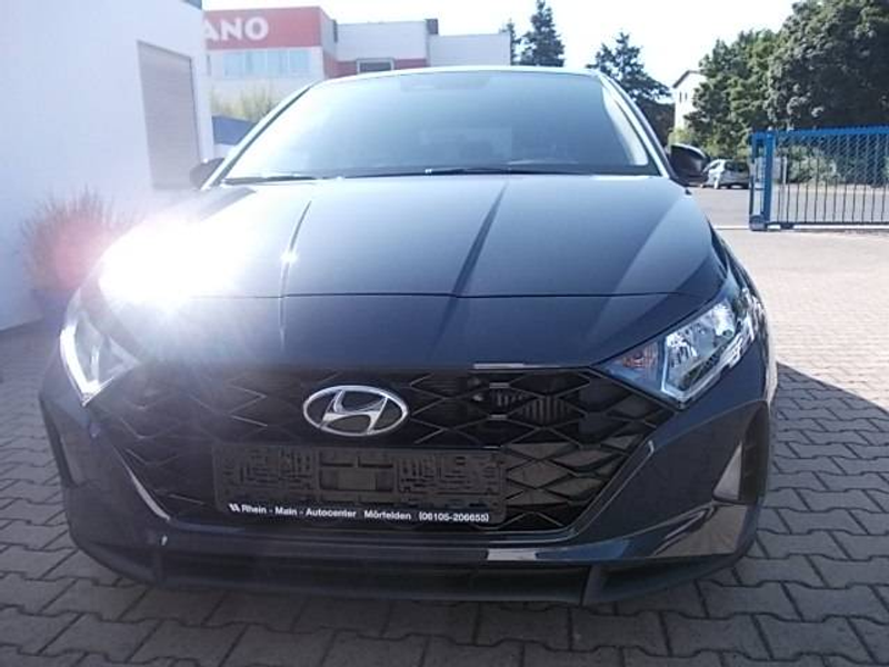 Hyundai i20 Connect & Go, 1. Hd, Bose Sound, Kamera, 2XUSB, Klimaautomatik, Lenkradheizung, 16" Alufelgen — photo 2