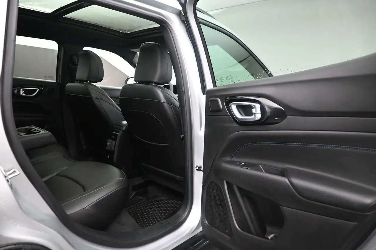 Jeep Compass fotografie Jeep Compass