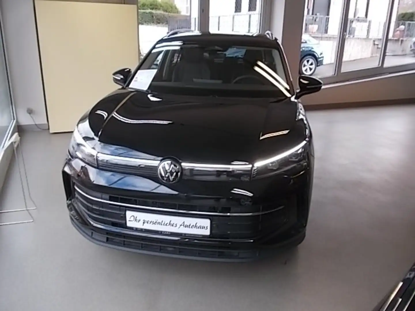 Volkswagen Tiguan Life 1.5 TSI DSG, 110kw(150PS) Klima Navi Schwarz - 1