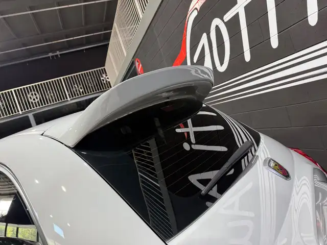 Abarth 595 view 10