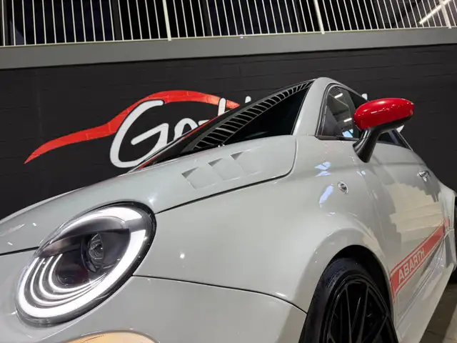 Abarth 595 view 9