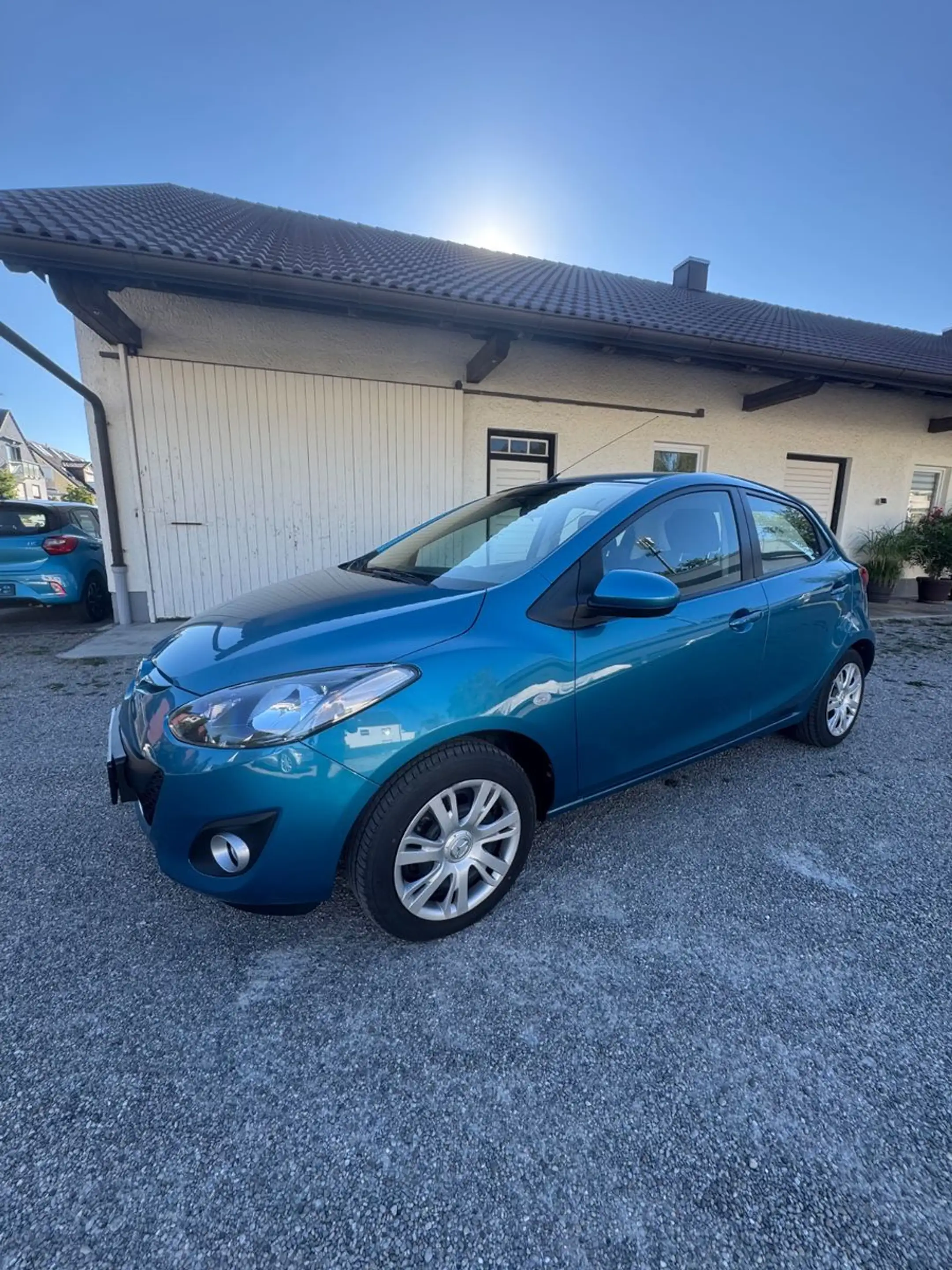 Mazda 2 Lim. 1.5 Center-Line Automatik 24.000 km 1.Hd — photo 10