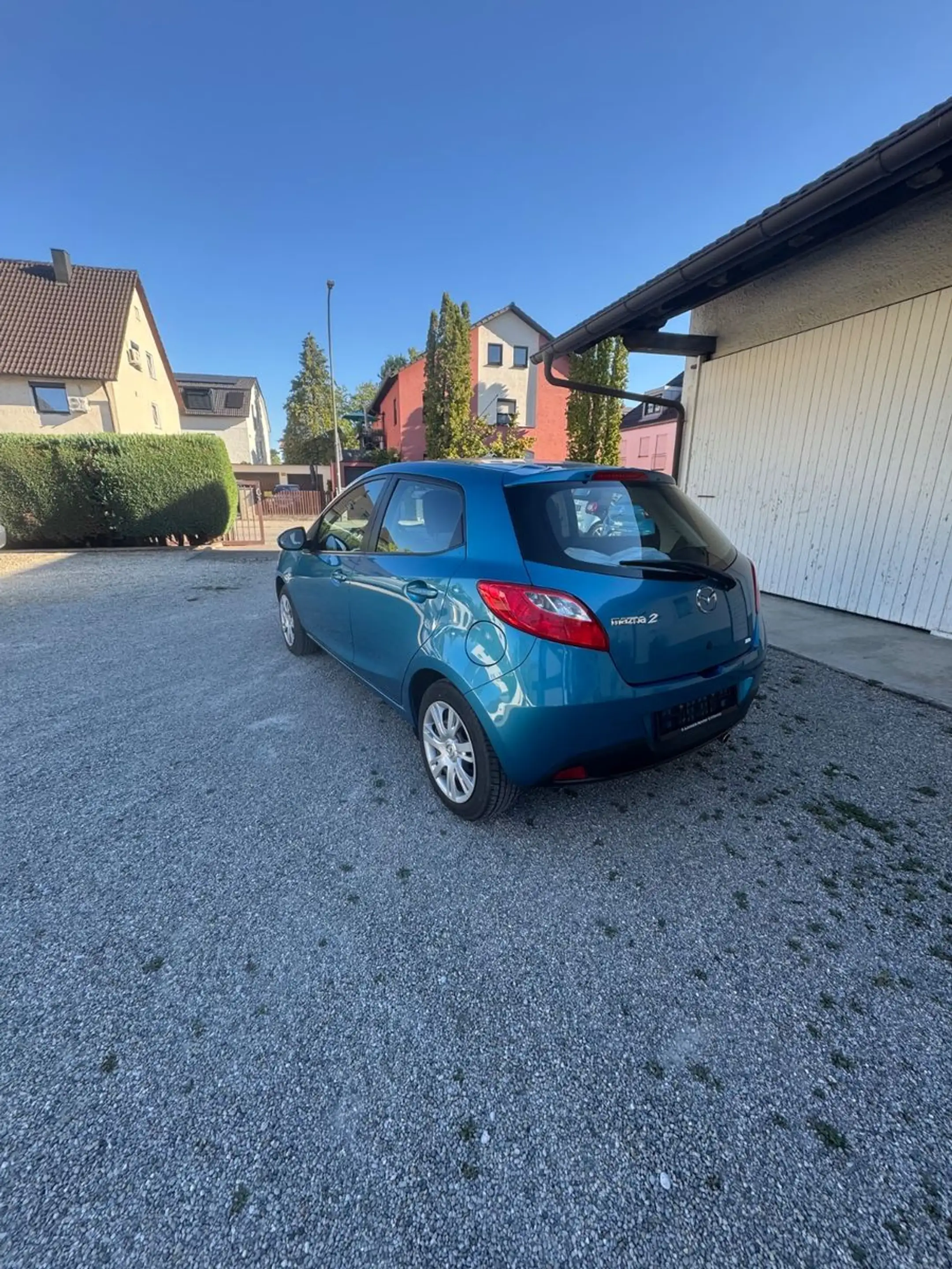 Mazda 2 Lim. 1.5 Center-Line Automatik 24.000 km 1.Hd — photo 7