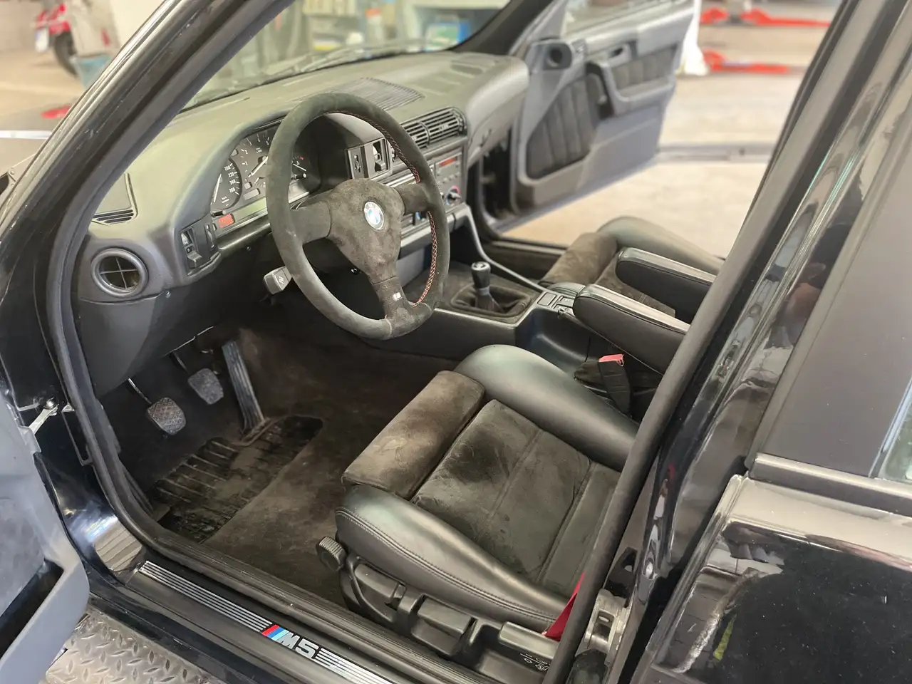 BMW 525i 24V, foto 5