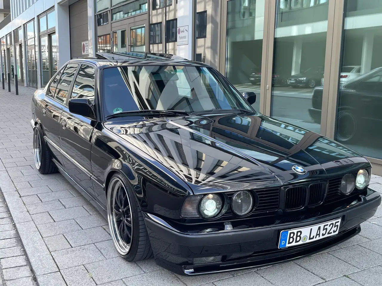 BMW 5 Series 525 1990