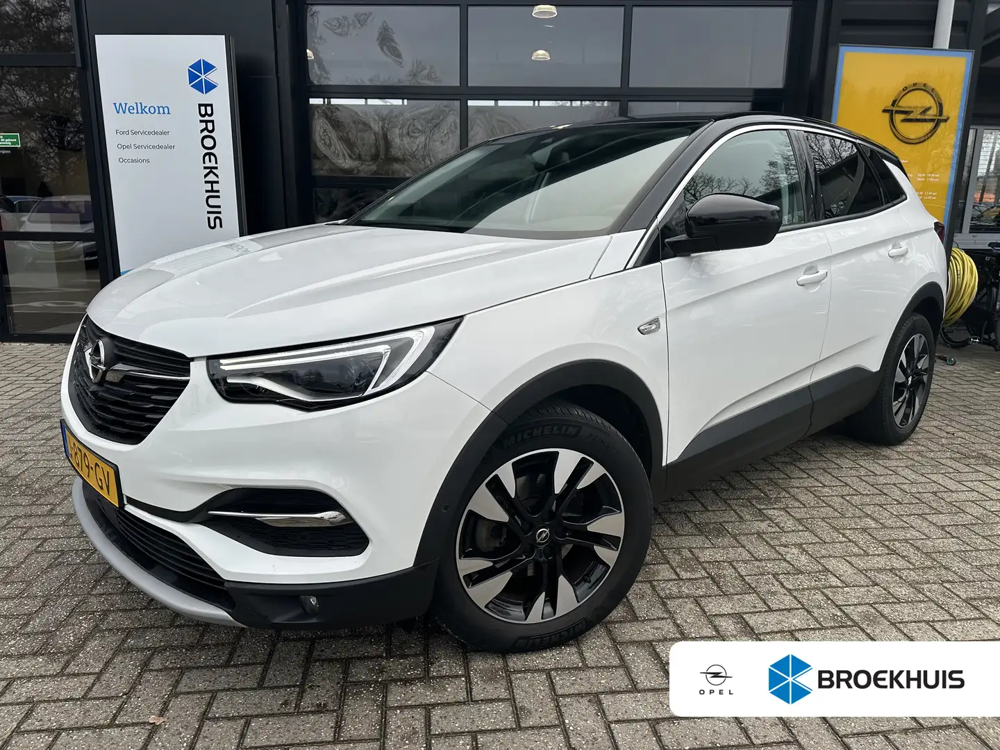 Opel Grandland X 1.2 130PK Turbo Ultimate AUTOMAAT | AGR-COMFORT ST Blanco - 1