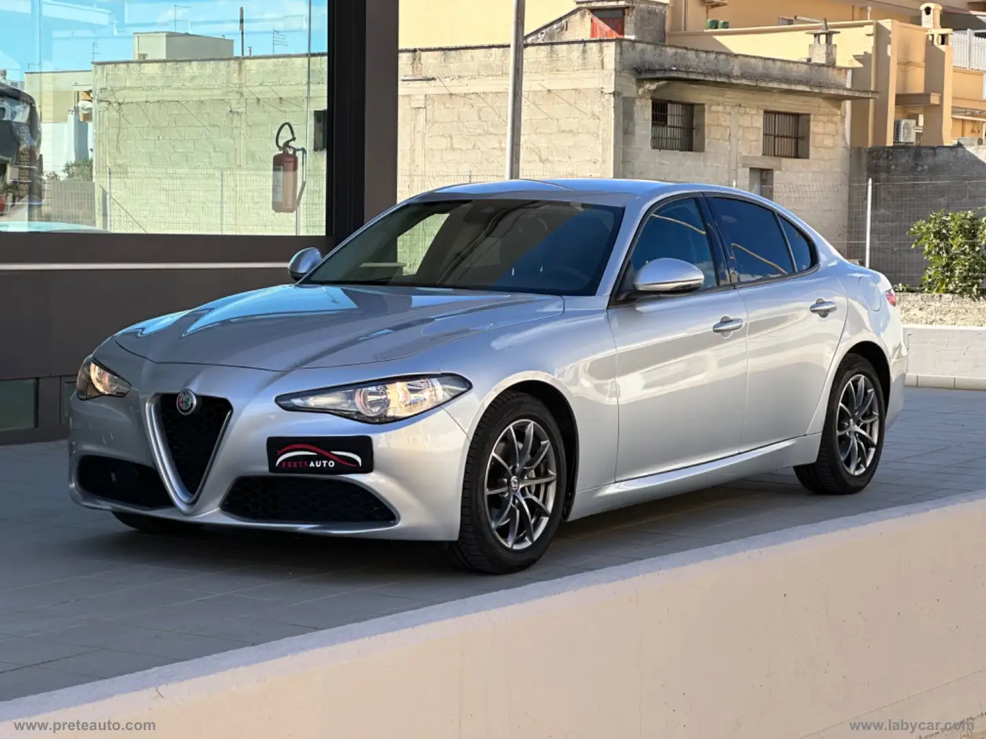 Alfa Romeo Giulia 2.2 TD 150 CV Business Gris - 1