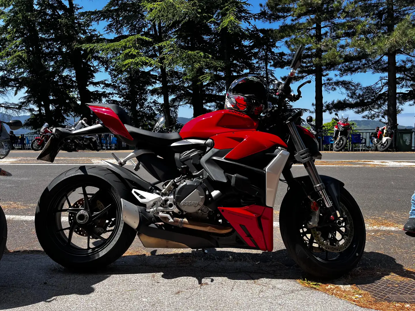 Ducati Streetfighter Rosso - 1