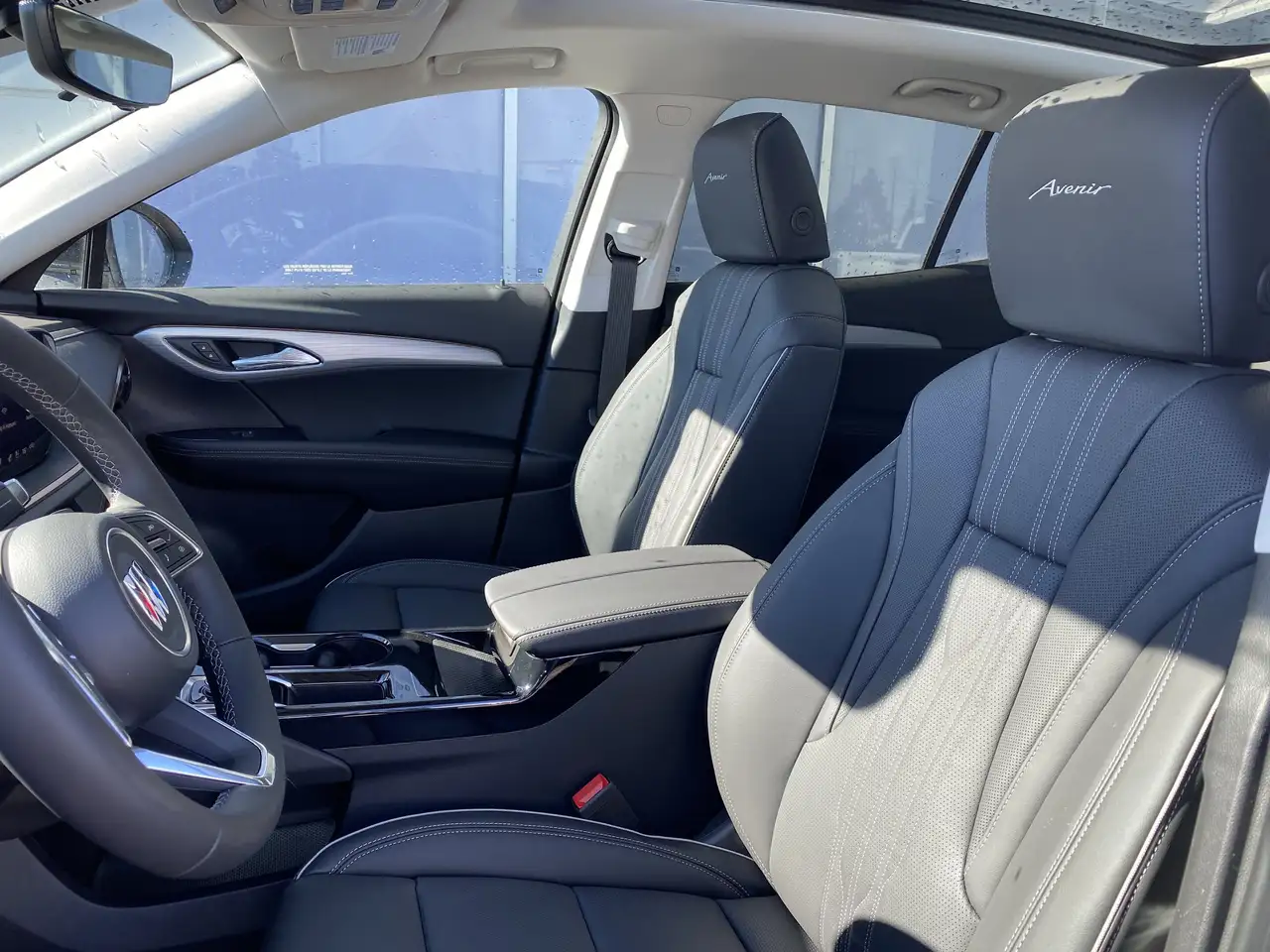 Buick Envision снимка Buick Envision