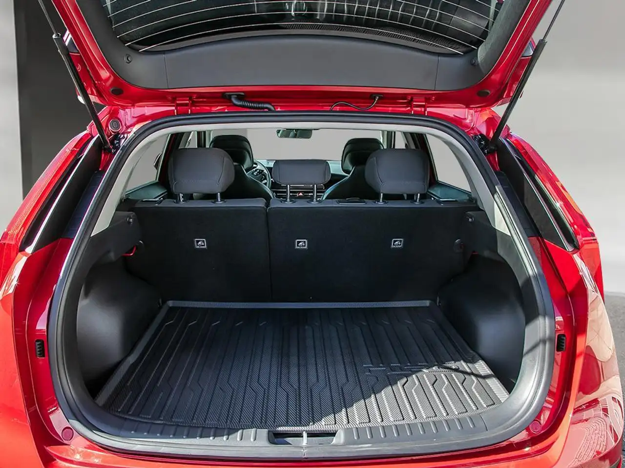 Kia Niro снимка Kia Niro