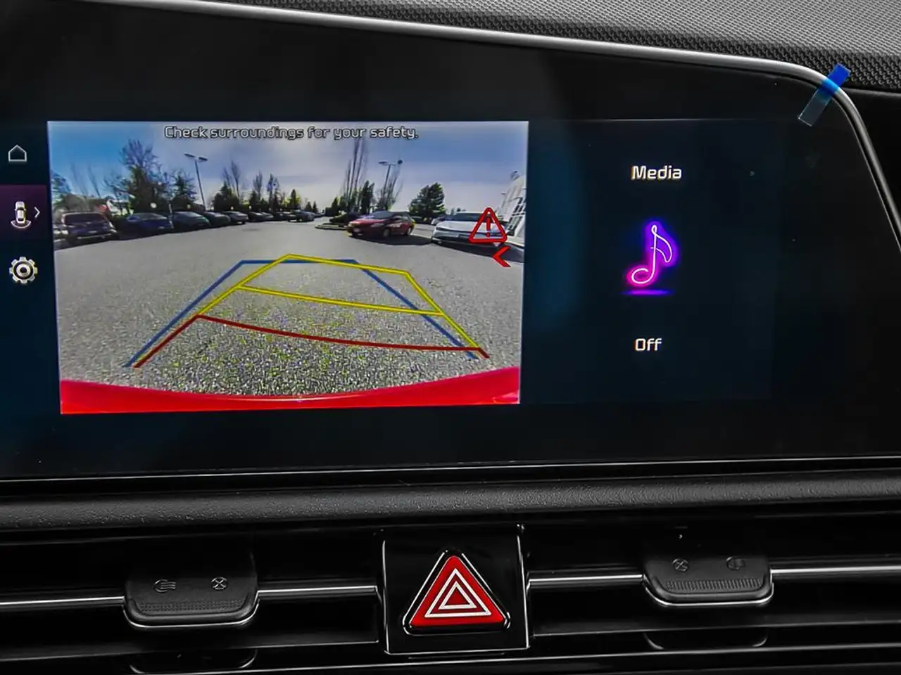 Kia Niro снимка Kia Niro