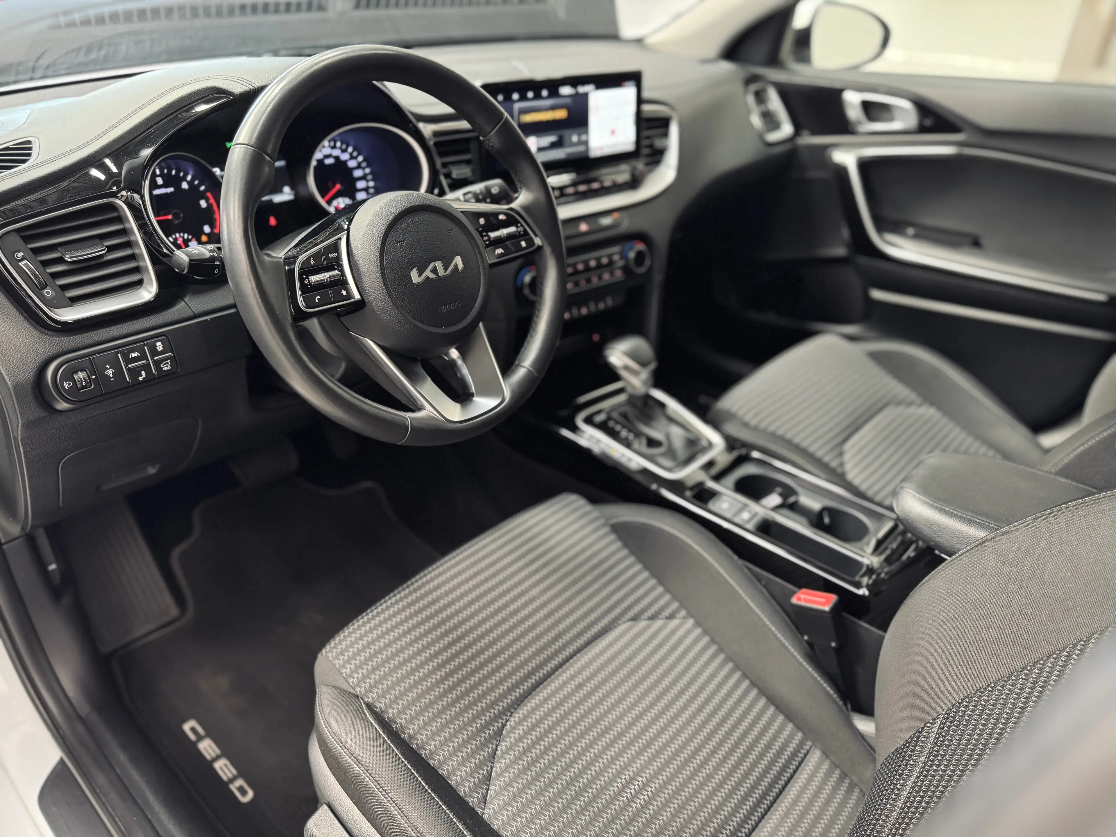 Kia Ceed SW / cee'd SW Spirit (Facelift) *WERKSGARANTIE* — photo 10