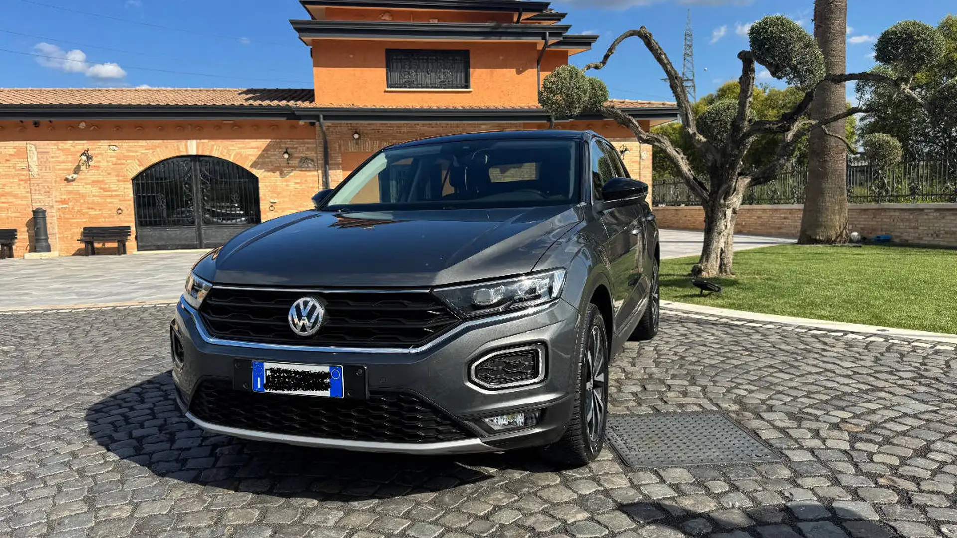 Volkswagen T-Roc 1.0 tsi Style 115cv NO VINCOLO FINANZ. Grigio - 2