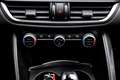 Alfa Romeo Giulia 2.0T Super, 200 PK, LED, Navi, Cruise, Black pack - thumbnail 21