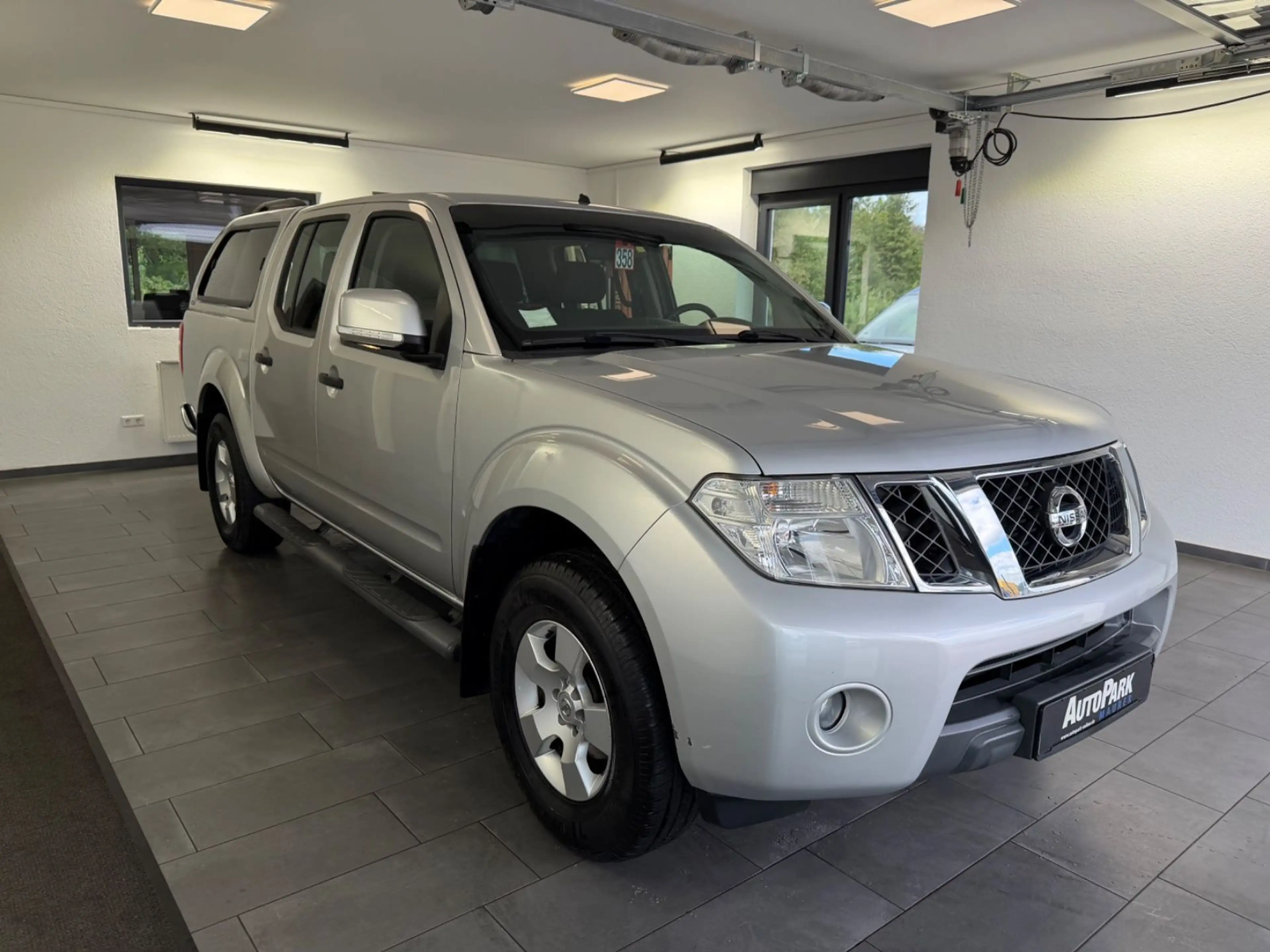 Nissan Navara Pickup Double Cab 4X4 | Hardtop | HU NEU — photo 4