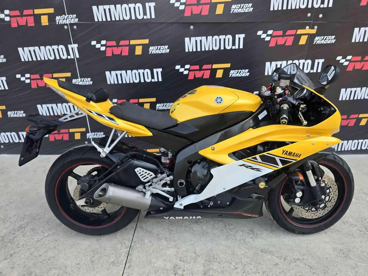 Yamaha YZF-R6