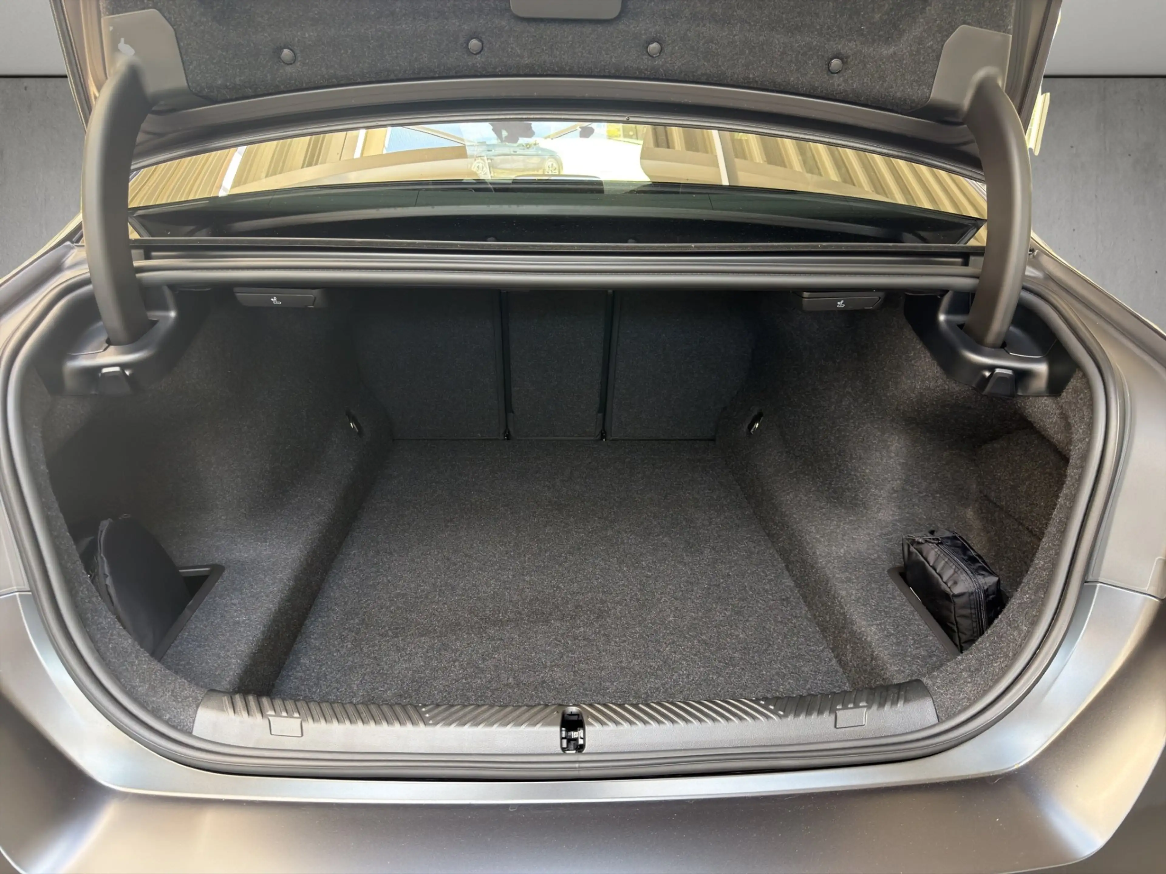 BMW 540 d xDrive — photo 14