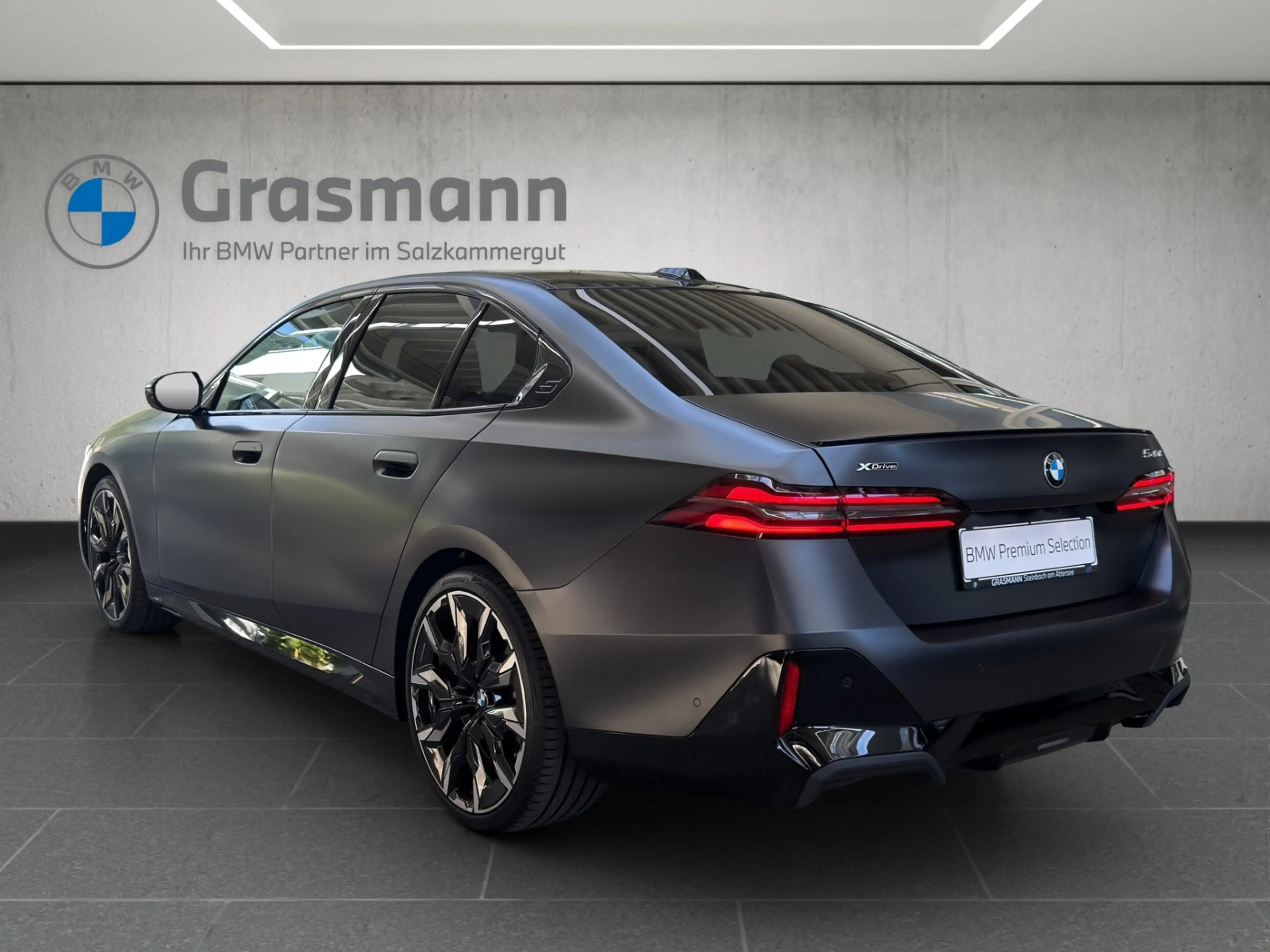 BMW 540 d xDrive — photo 3
