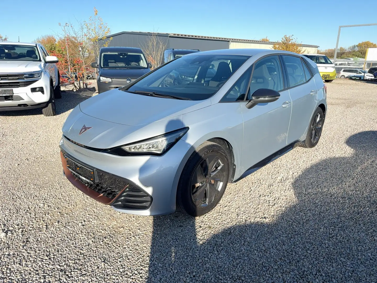 CUPRA Born electric ACC+LED+Navi+Virt+PDC+Kamera Silber - 2