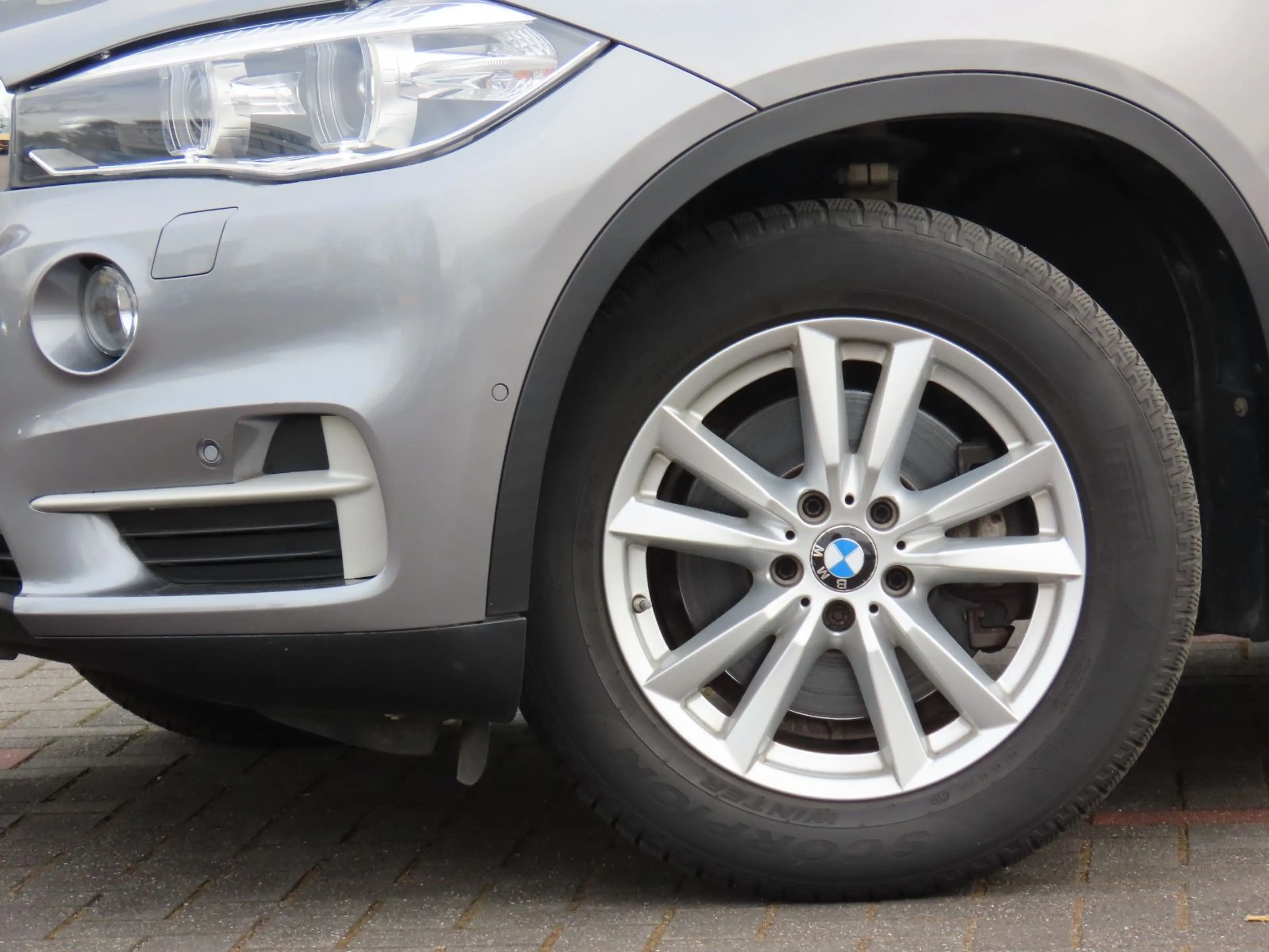 BMW X5 xDrive35i HeadUp Kamera Leder Sitzh. — photo 5