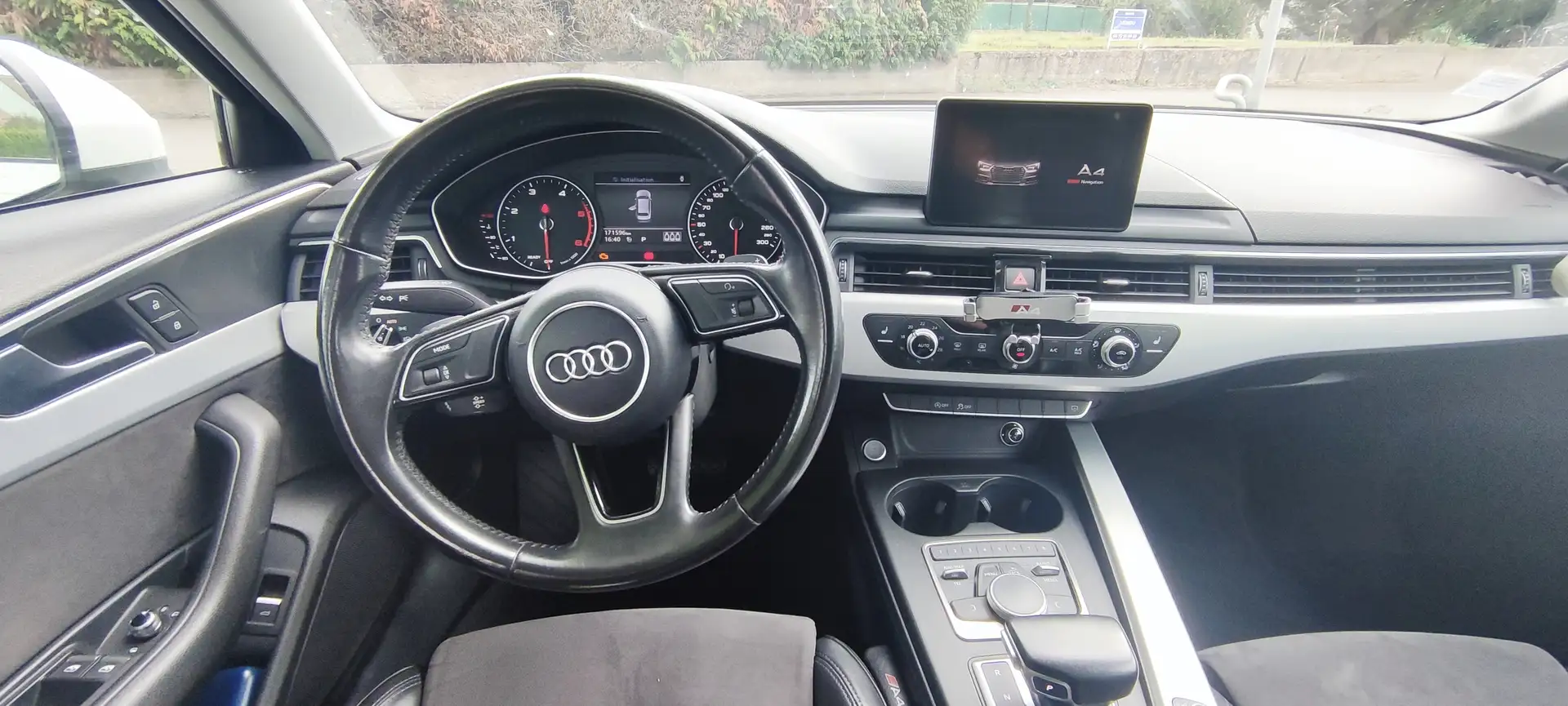 Audi A4 Avant 2.0 TDI 150 S-Line - 2