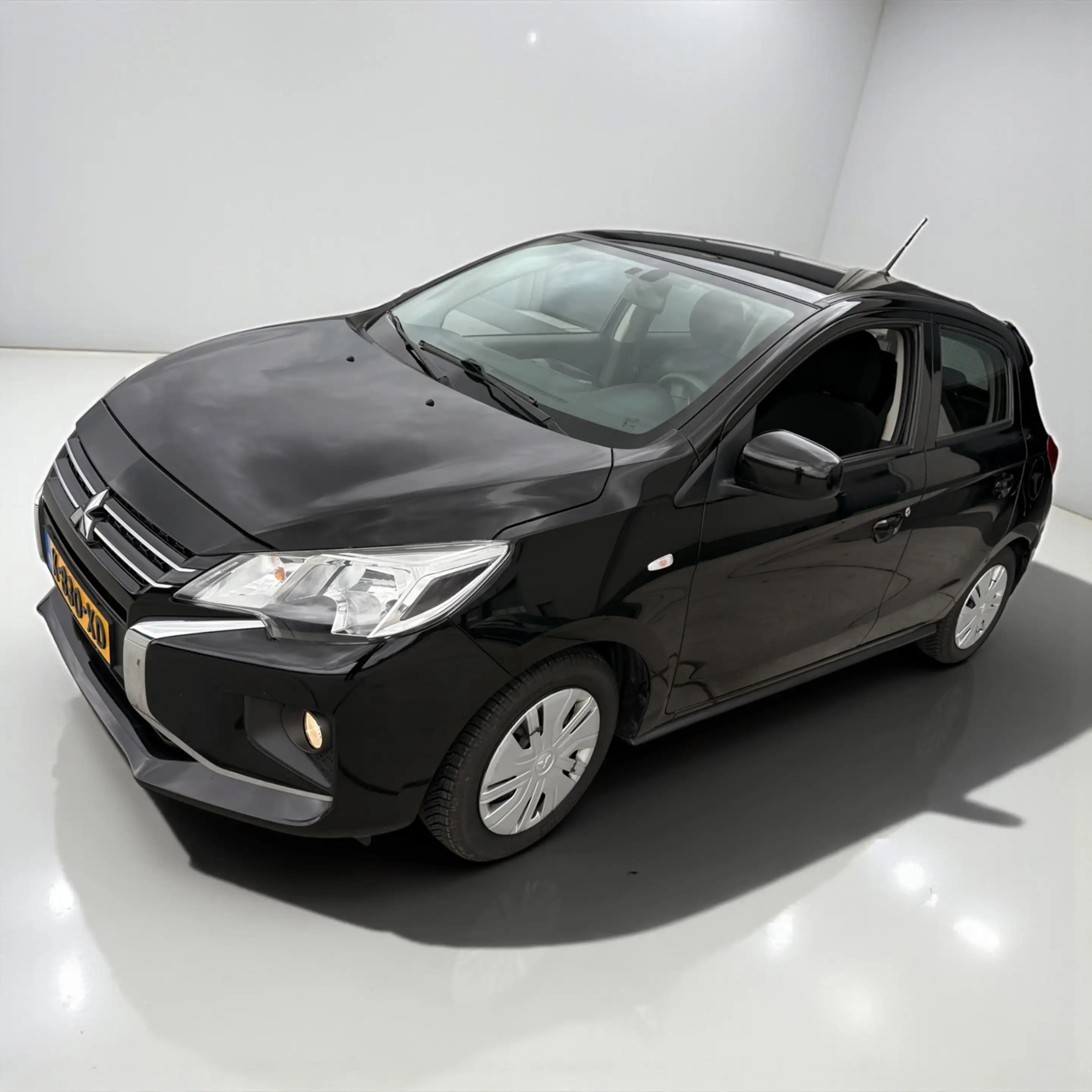 Mitsubishi Space Star 1.2 Cool+ Apple CarPlay — photo 6