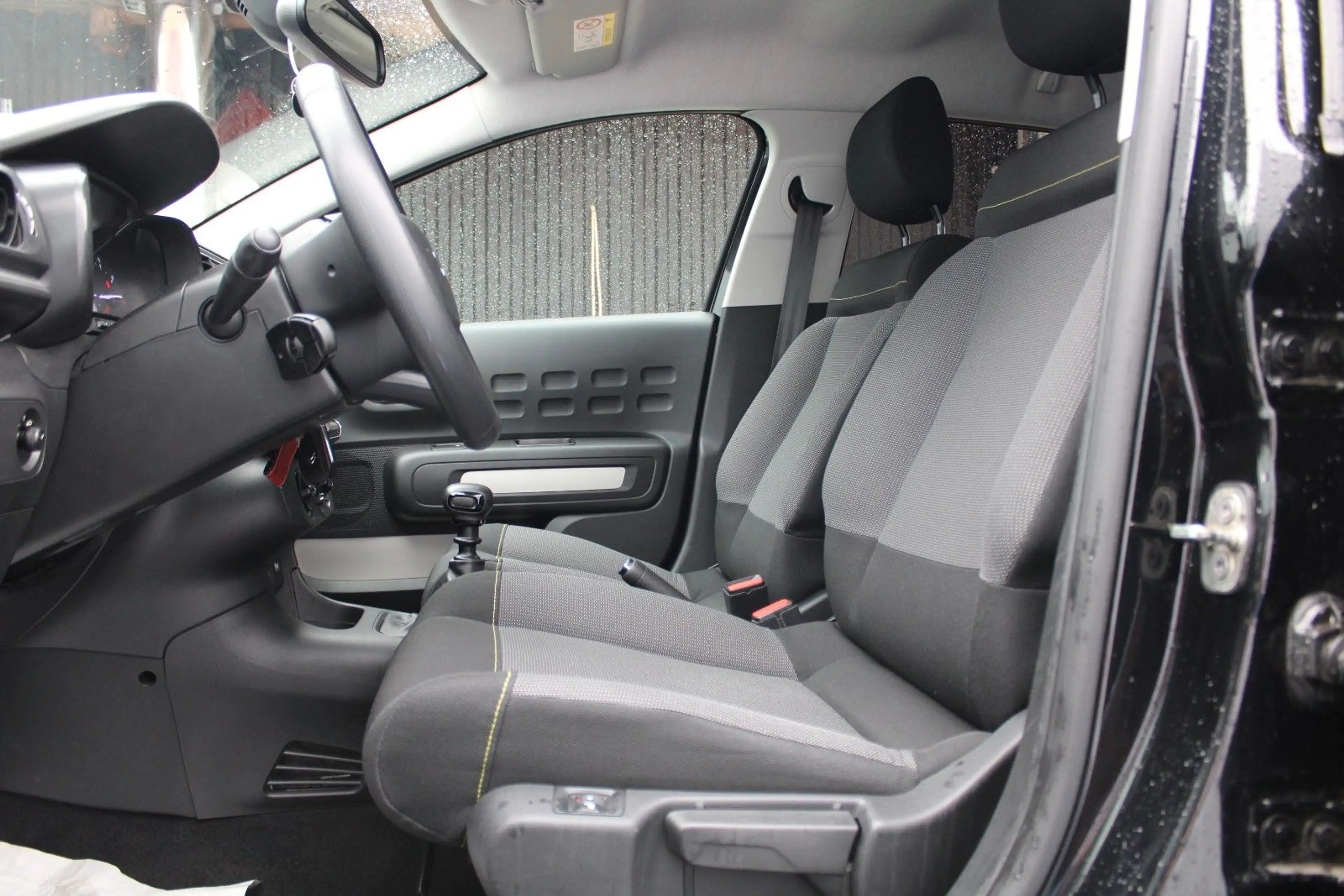 Citroen C3 Feel — photo 12
