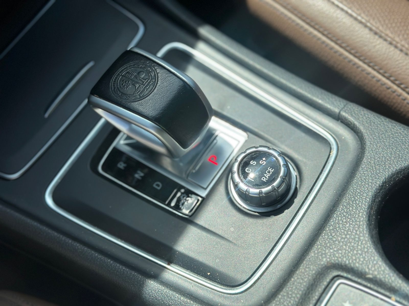 Mercedes-Benz CLA 45 AMG 4Matic * Panorama * Abgas * Carbon * — photo 14