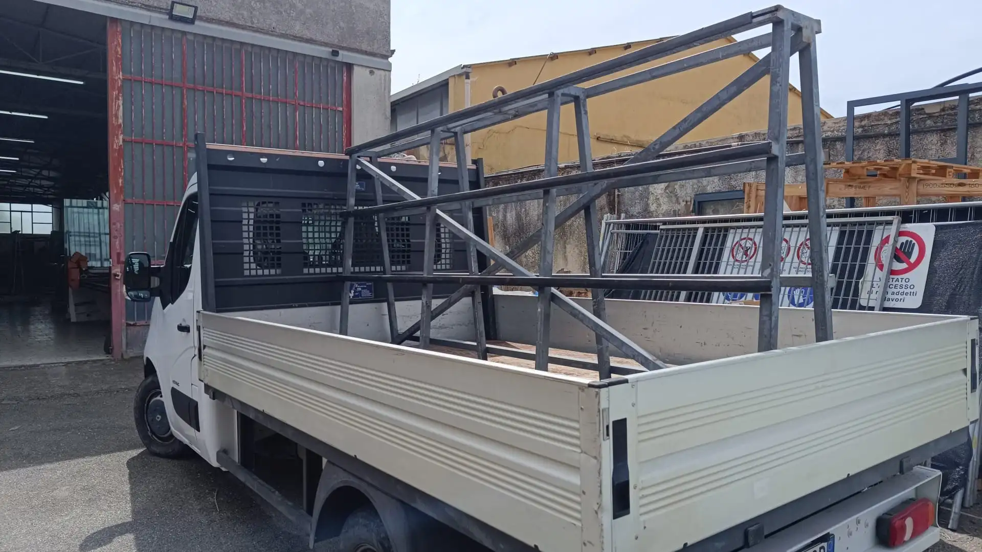 Renault Master Fehér - 2