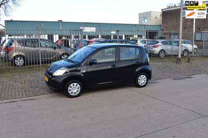 Daihatsu Sirion 2 1.0-12V Trend