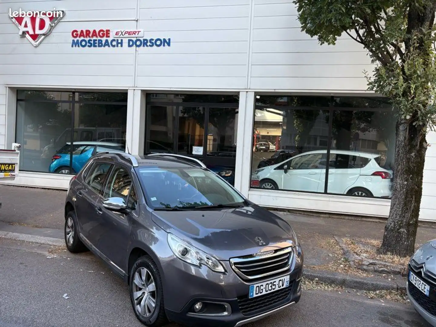 Peugeot 2008 Allure1.6 eHdi 115 parfait état 130000 kms Gris - 1