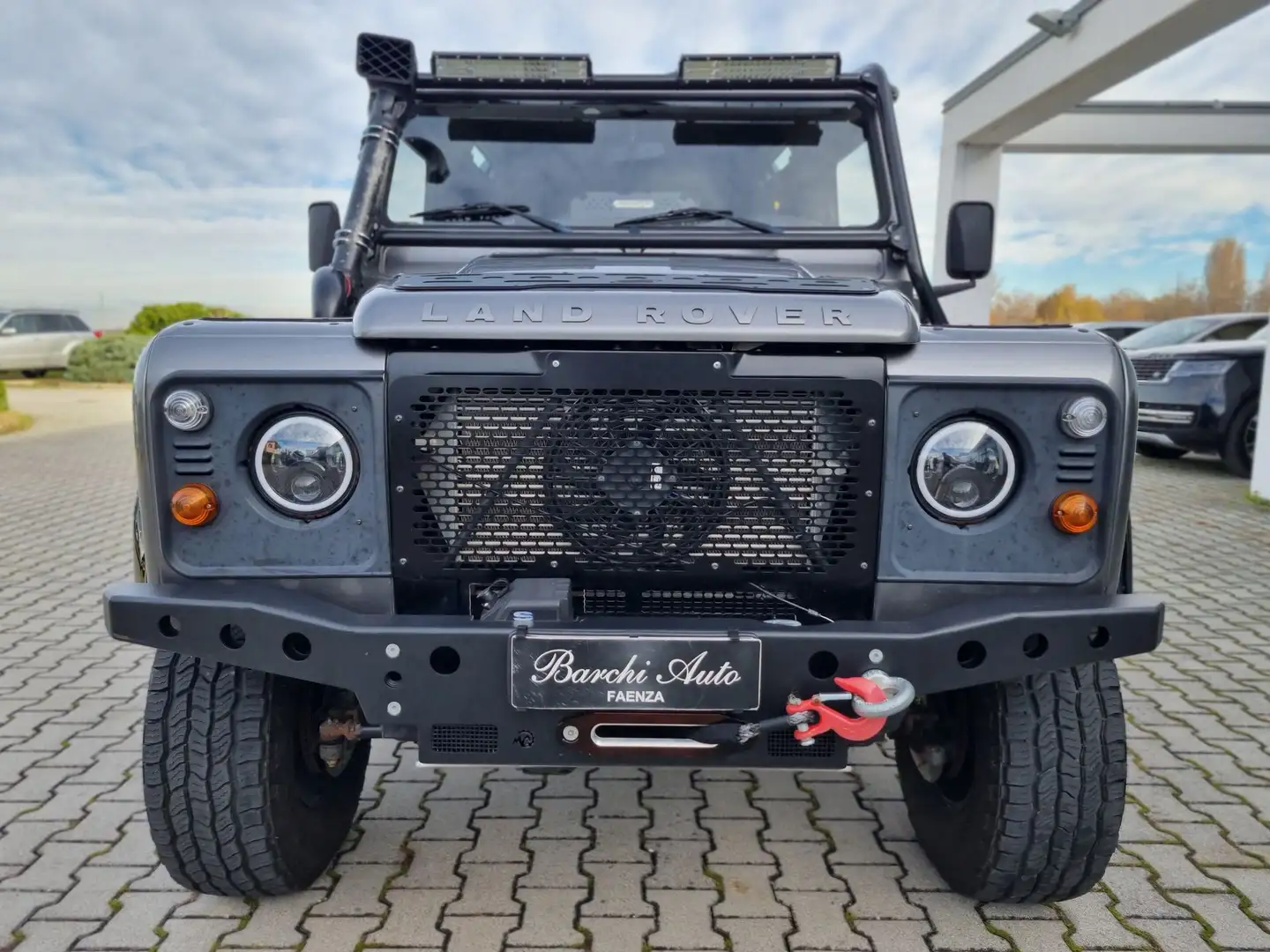 Land Rover Defender Defender 90 2.4 TD4 SW SE DISPONIBILE!! Gris - 1