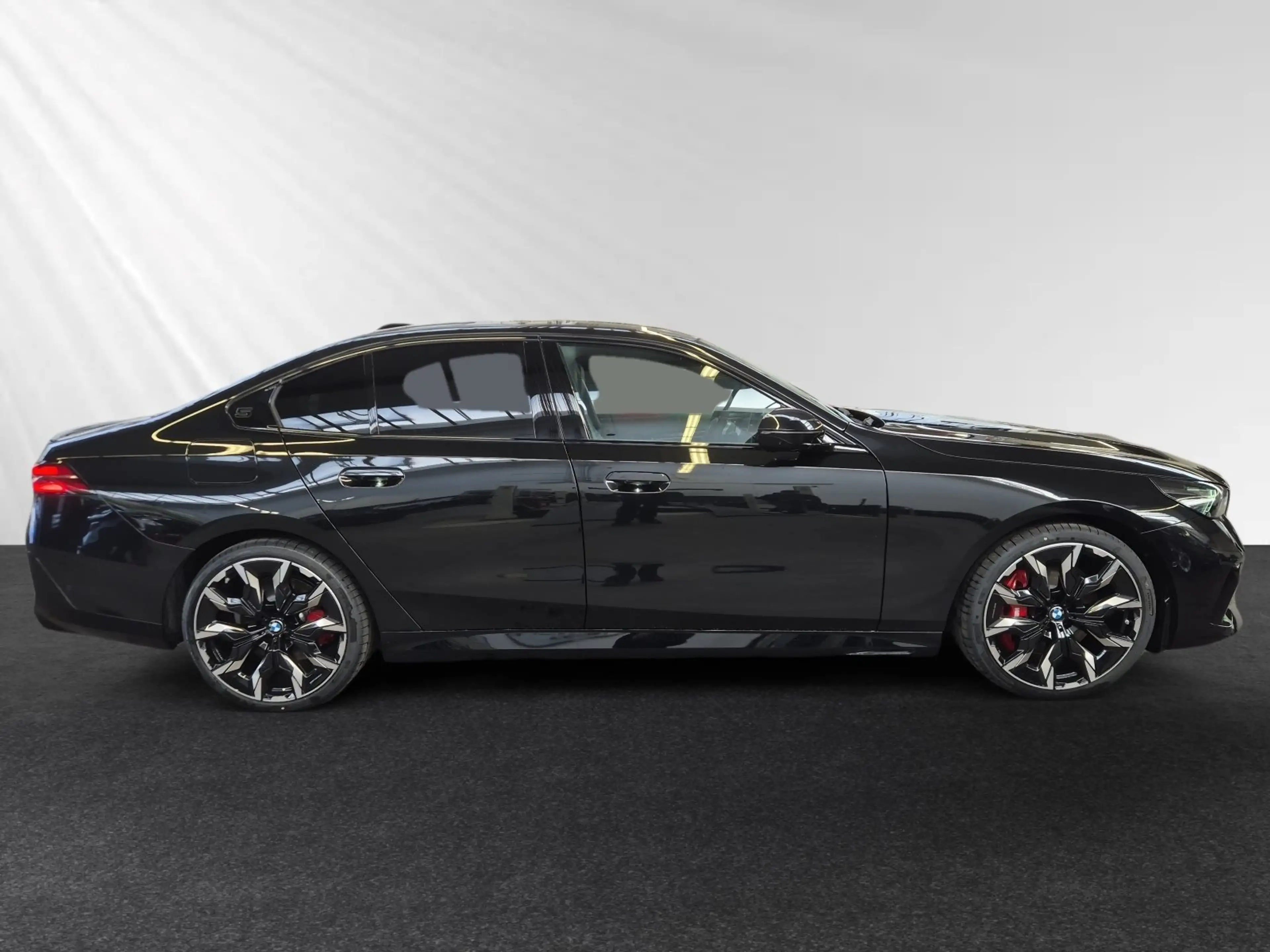 BMW 540 d xDrive M Sport Pro|AHK|Pano|DA&PA-Prof. — photo 2