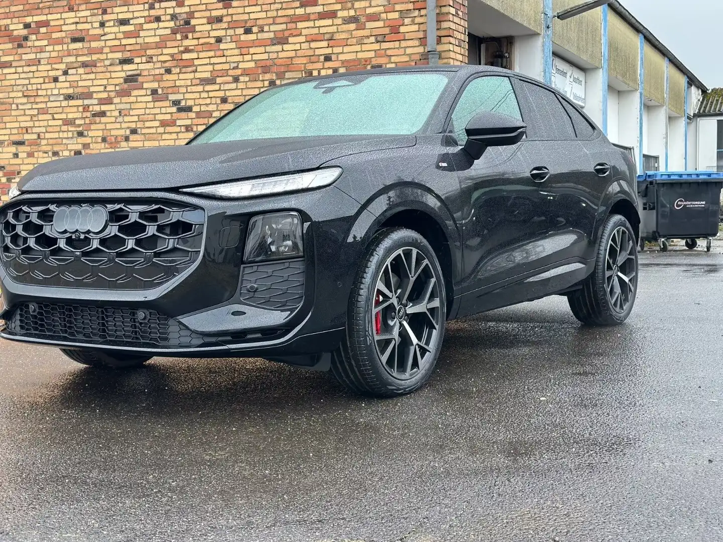 Audi Q3 20 TDI SPB S LINE BLACK TETTO SONOS 20' MATRIX Nero - 2