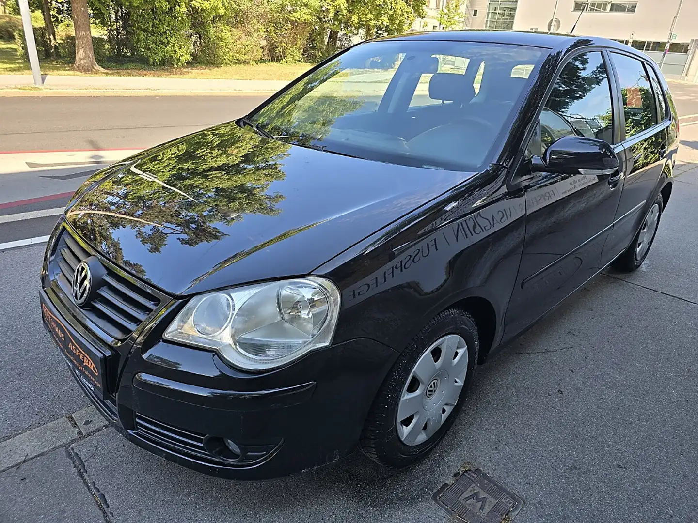Volkswagen Polo Edition 1,2 Schwarz - 1