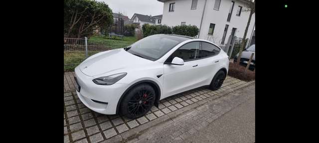 Tesla Model Y Performance Dual Motor AWD