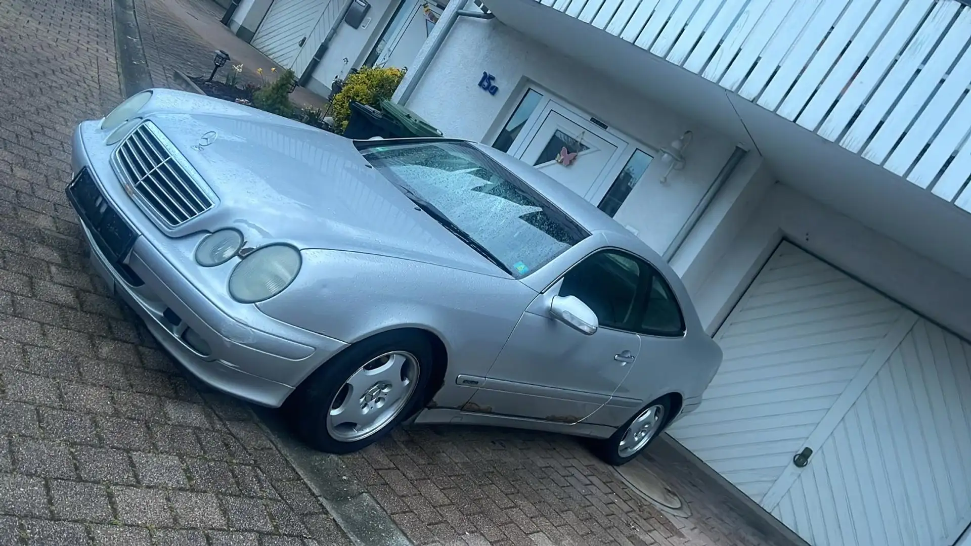 Mercedes-Benz CLK elegance Silver - 1