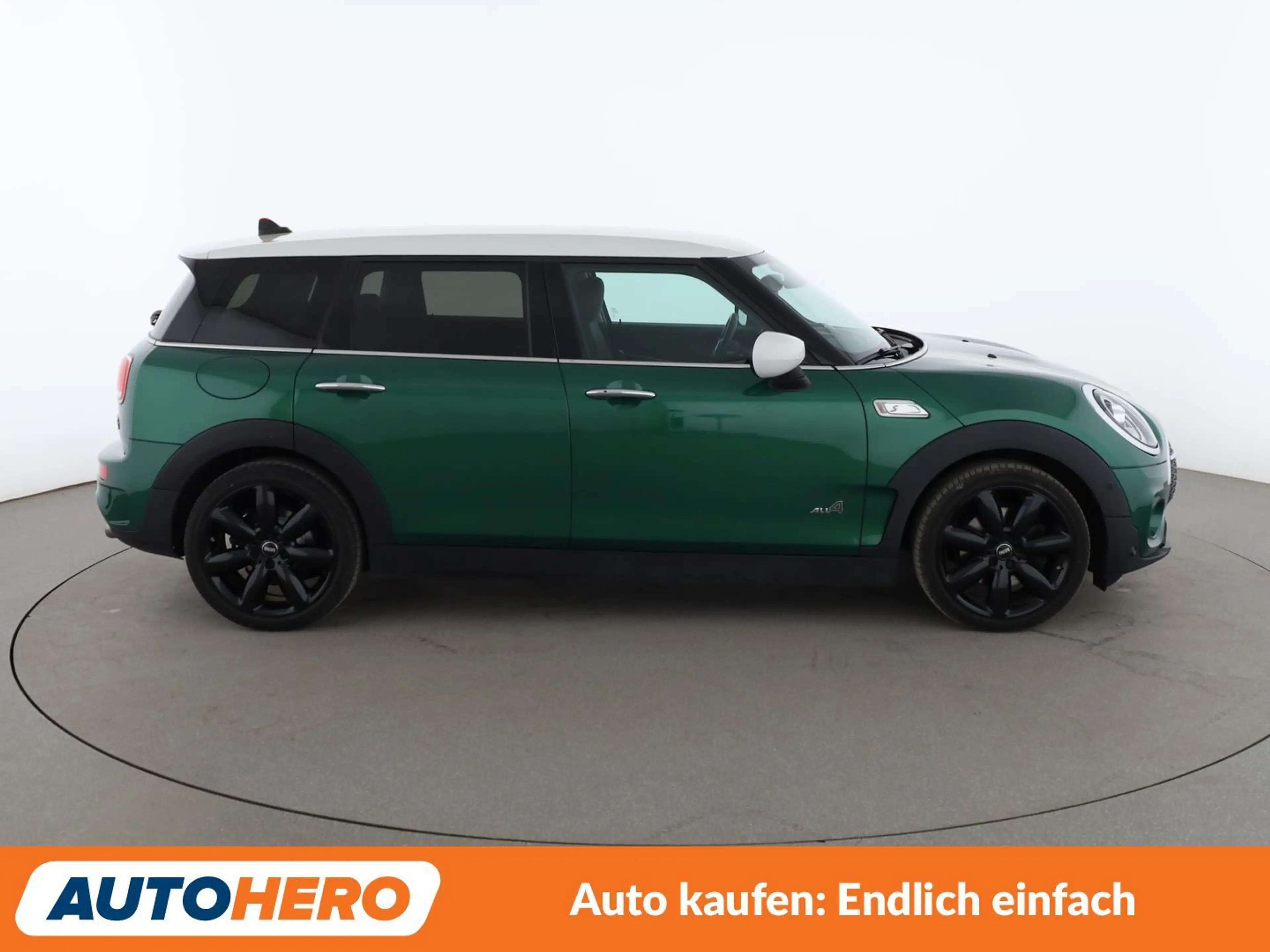 MINI Cooper S Clubman Cooper S ALL4 Aut.*HUD*LED*TEMPO*PDC*PLA*SHZ*BT* — photo 7