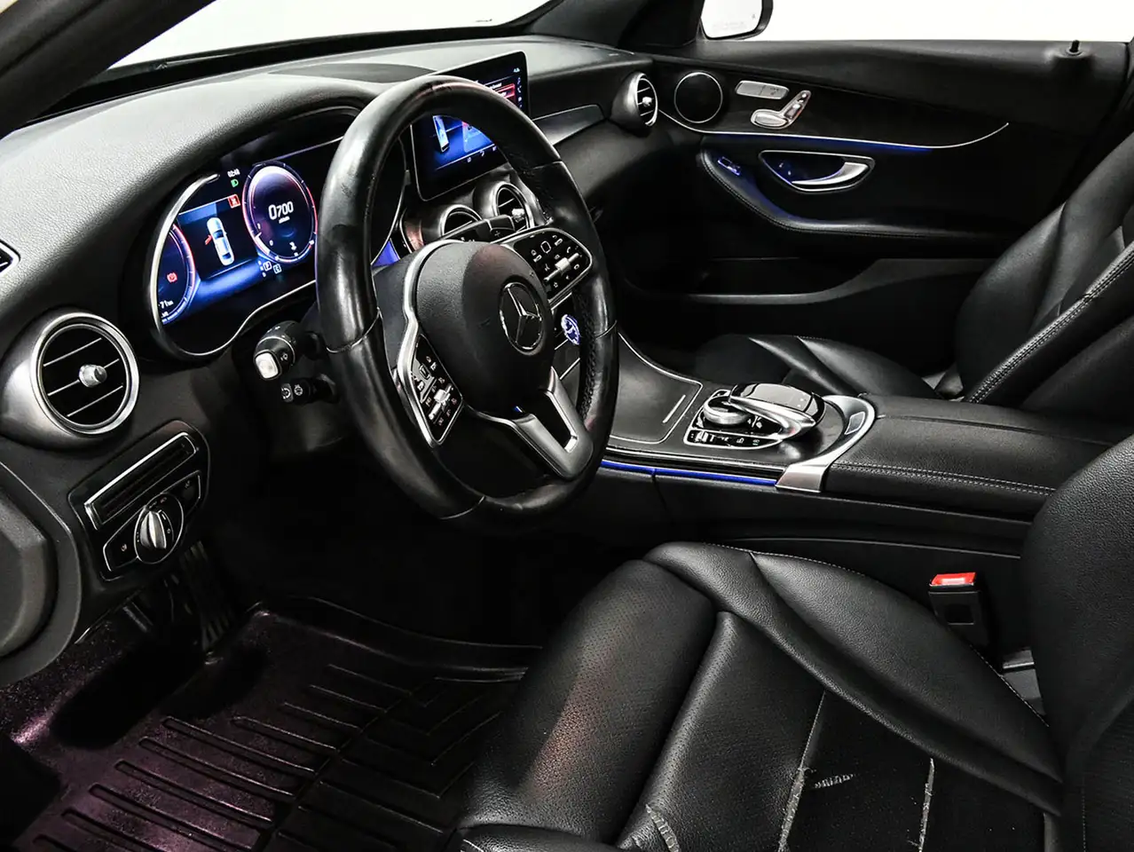 Mercedes-Benz C-Class photo Mercedes-Benz C-Class