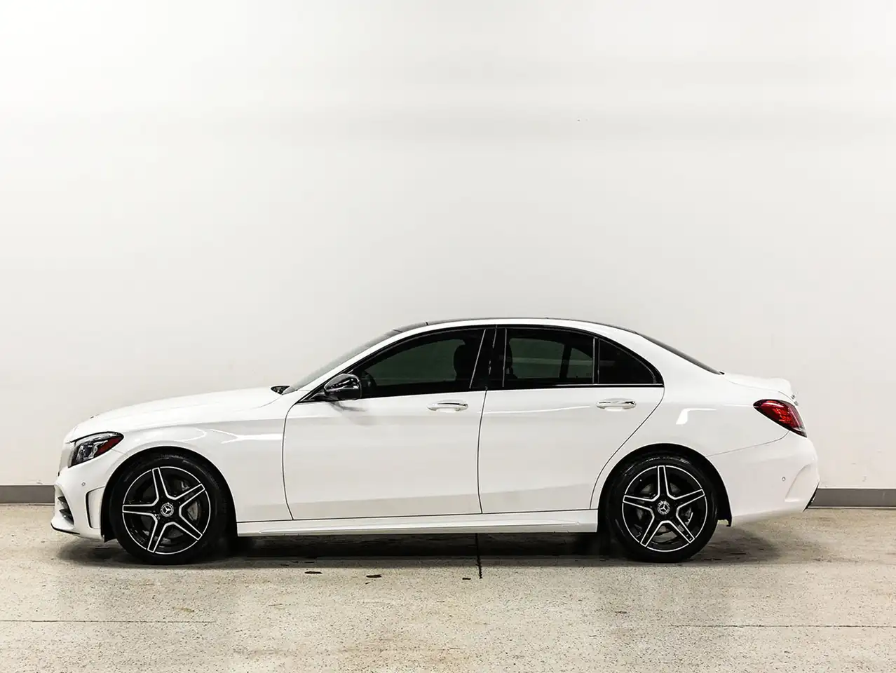 Mercedes-Benz C-Class photo Mercedes-Benz C-Class