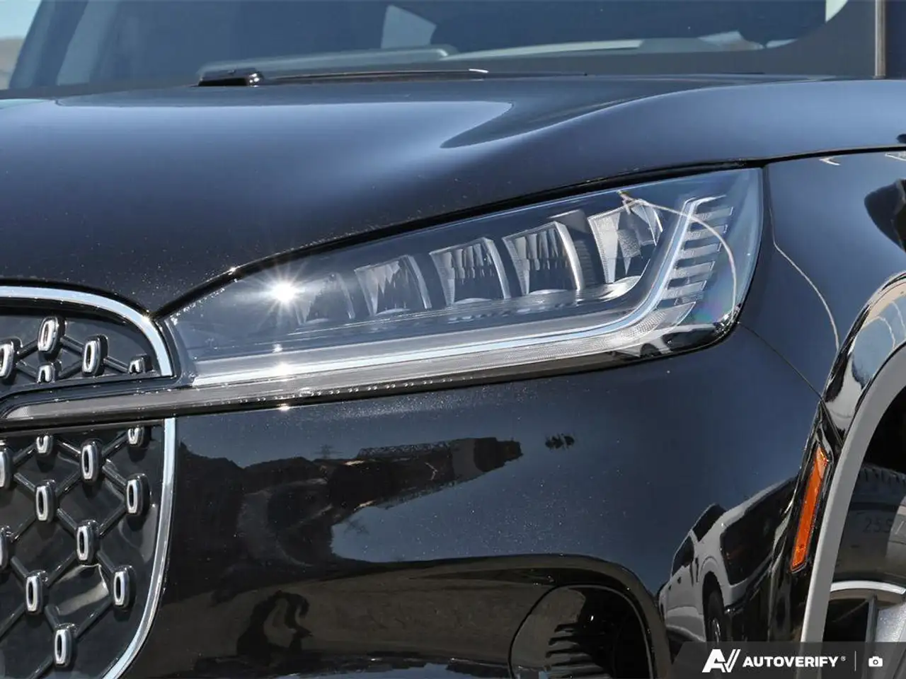 Lincoln Aviator снимка Lincoln Aviator