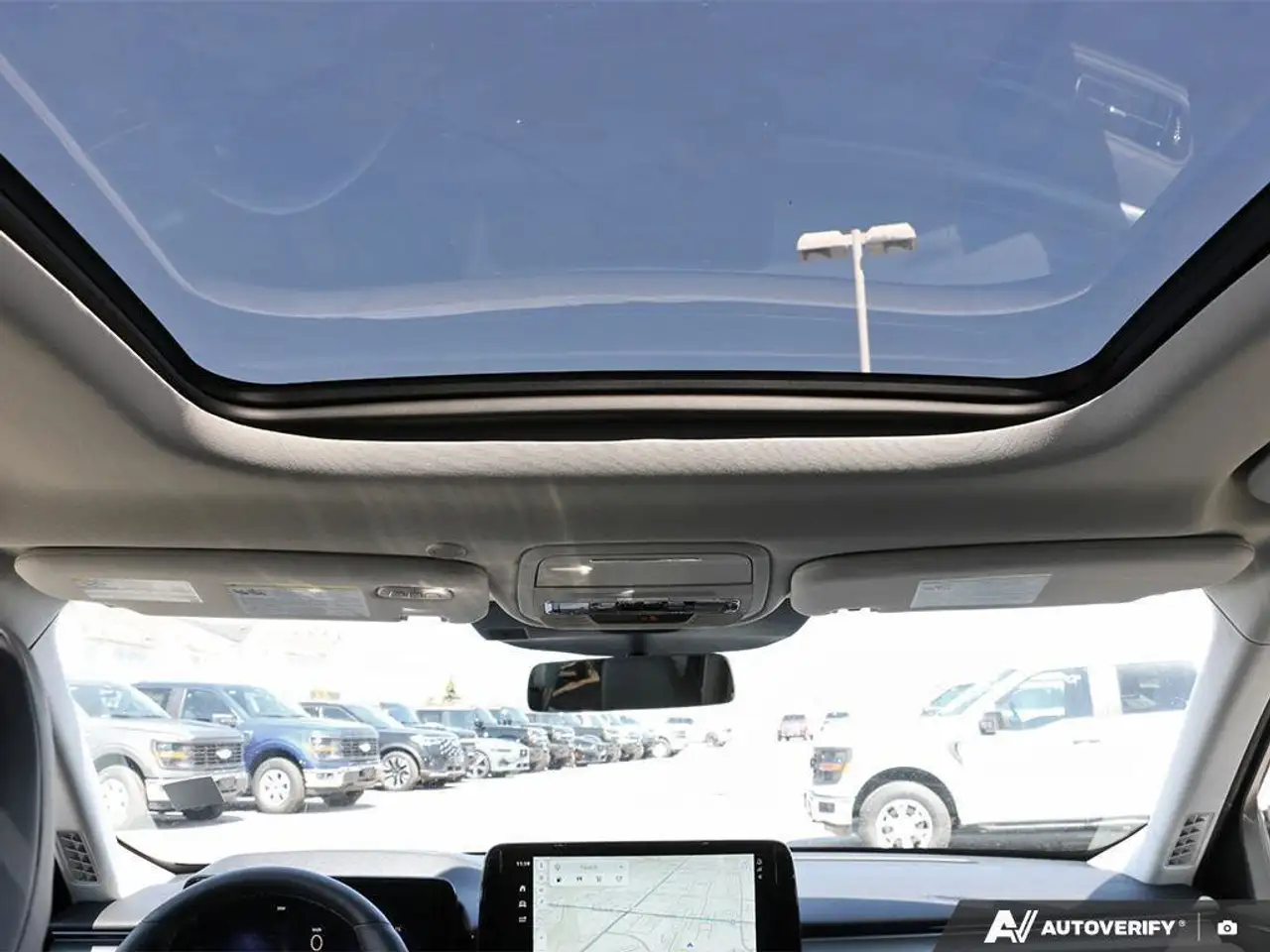 Lincoln Aviator снимка Lincoln Aviator