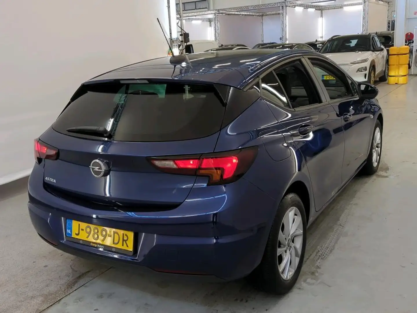 Opel Astra 1.2 Edition Camera | Climate Control | Navi | Carp Blauw - 2