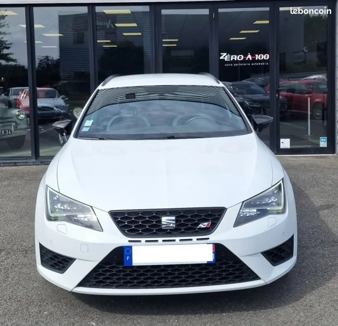 SEAT Leon CUPRA 2.0 TFSI Weiß - 2