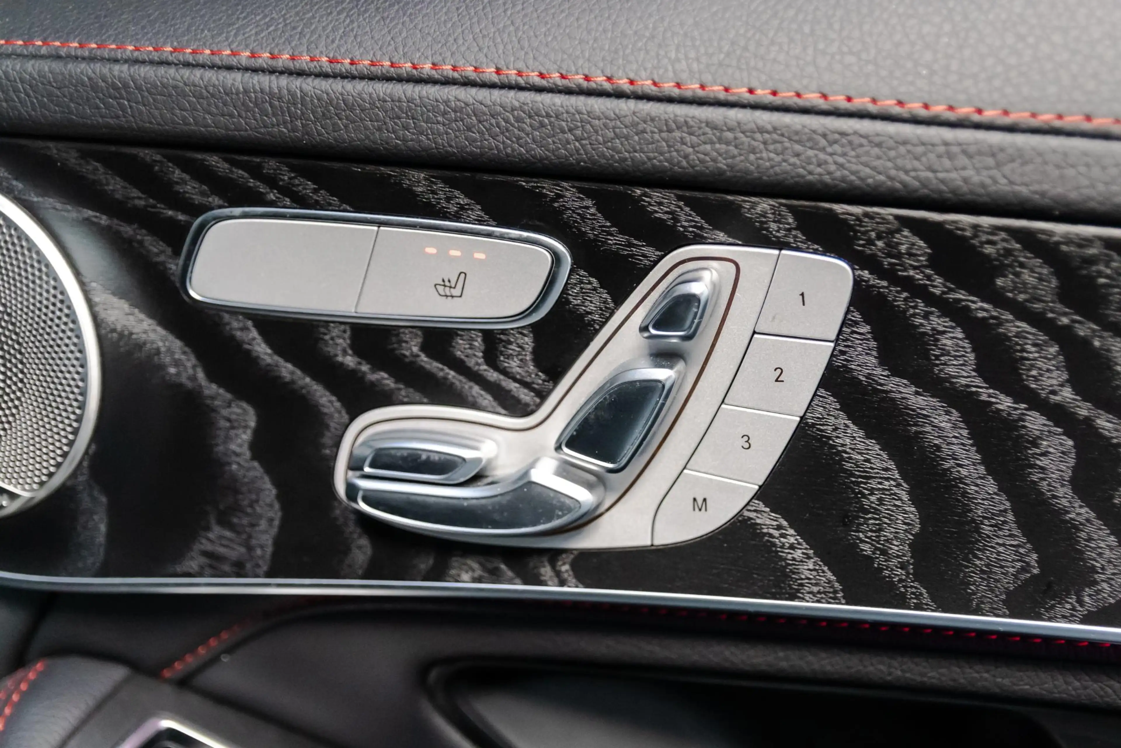 Mercedes-Benz GLC 43 AMG 4MATIC Premium Plus PANO, BURMESTER, TREKHAAK, MEM — photo 13
